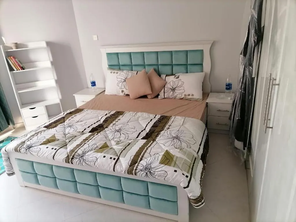 Majaz3 Apartment Sharjah